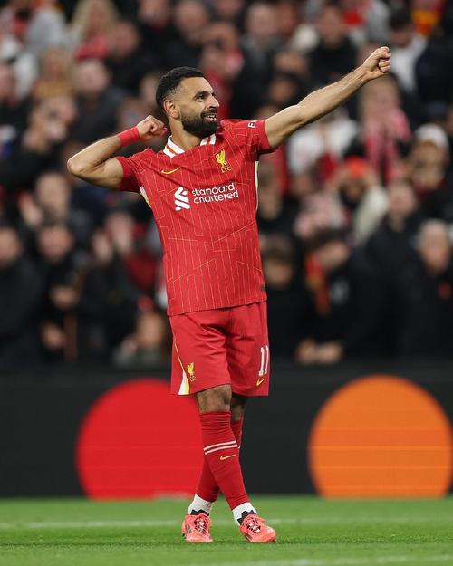 萨拉赫利物浦生涯对阵10支球队进球上双，成队史第二人