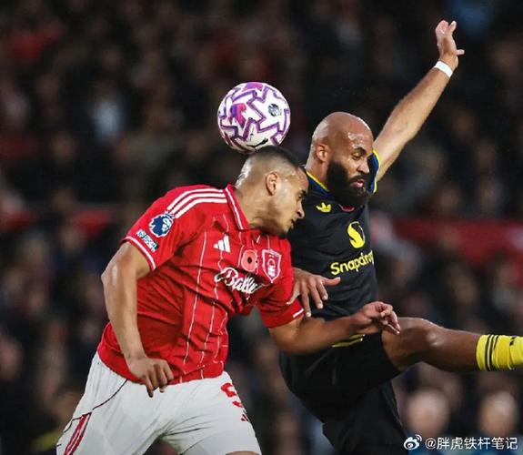 2:2!不惧2分钟连丢2球,迪亚洛世界波救主,曼联4轮10分冲到第5插图 2:2!不惧2分钟连丢2球,迪亚洛世界波救主,曼联4轮10分冲到第5插图