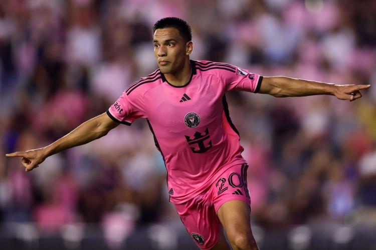 布莱顿3-0利兹联，维尔贝克破门，迭戈-戈麦斯梅开二度