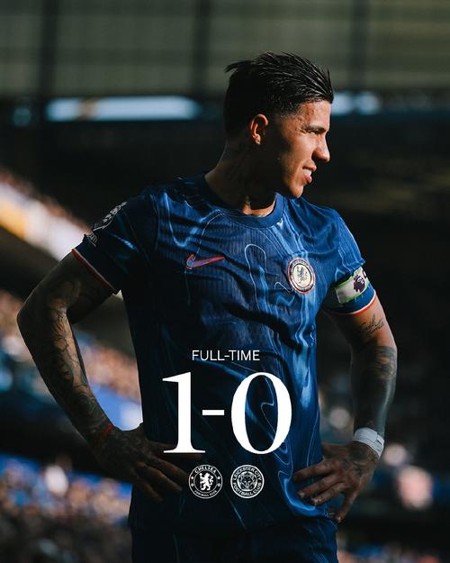 詹姆斯造点，恩佐主罚命中！那不勒斯0-1切尔西！