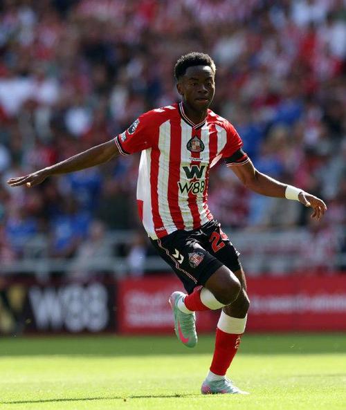 桑德兰官方：球队功勋中场丹-尼尔离队，结束18年桑德兰生涯插图