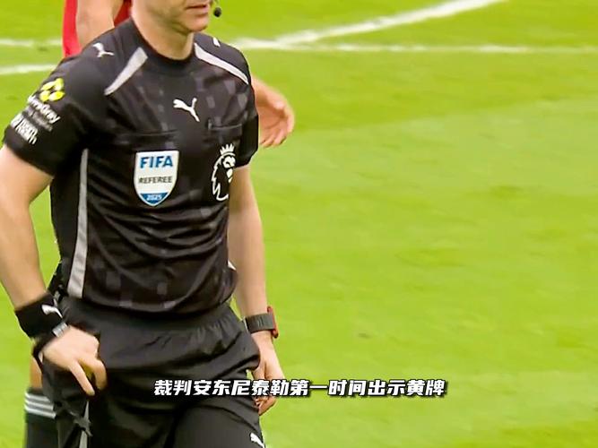 多库：场均遇到一次凶狠碰撞；达洛特是不是犯规由裁判决定